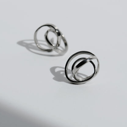 EMBOLIC EARRINGS SMALL SILVER