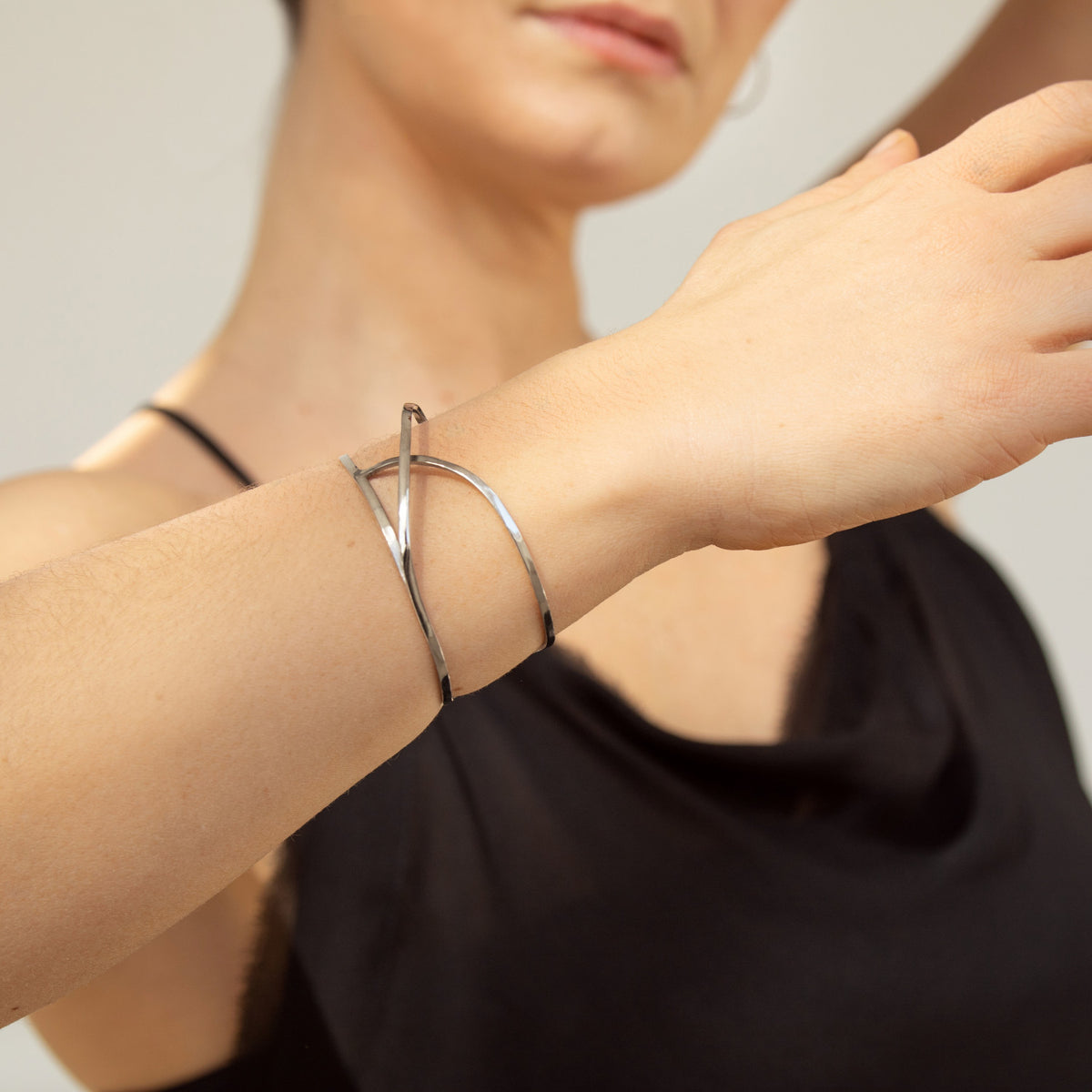 EMBOLIC BRACELET SILVER
