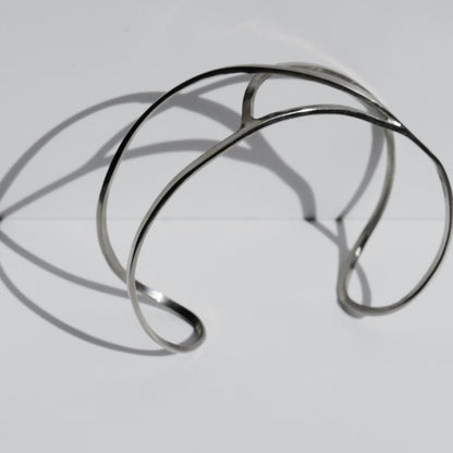 EMBOLIC BRACELET SILVER