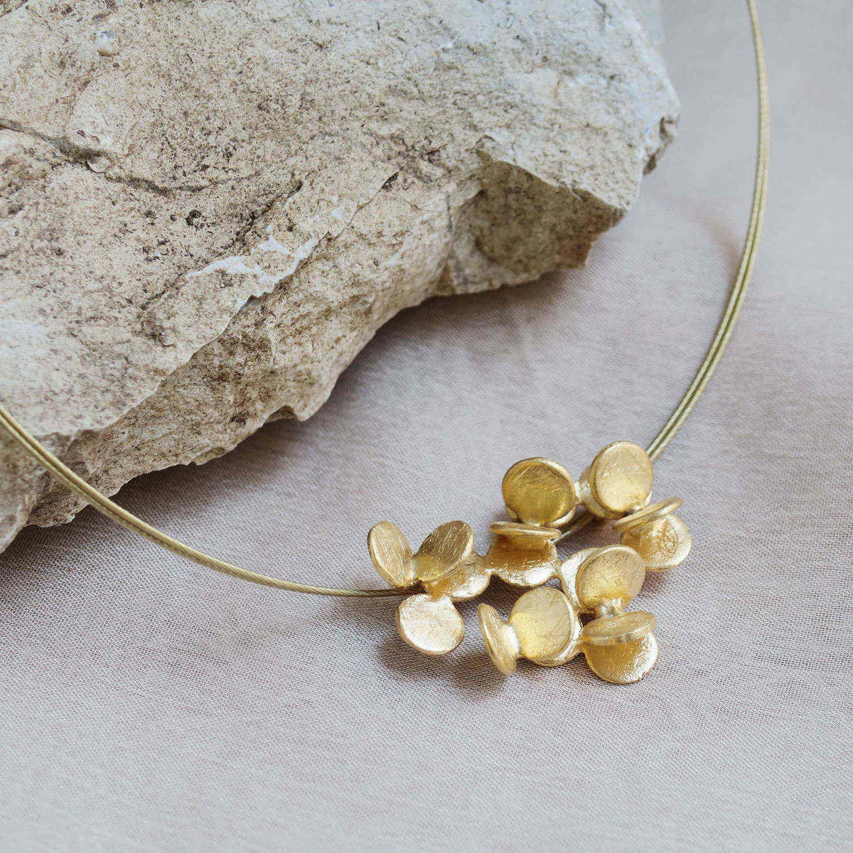 ARAI NECKLACE SMALL GOLD