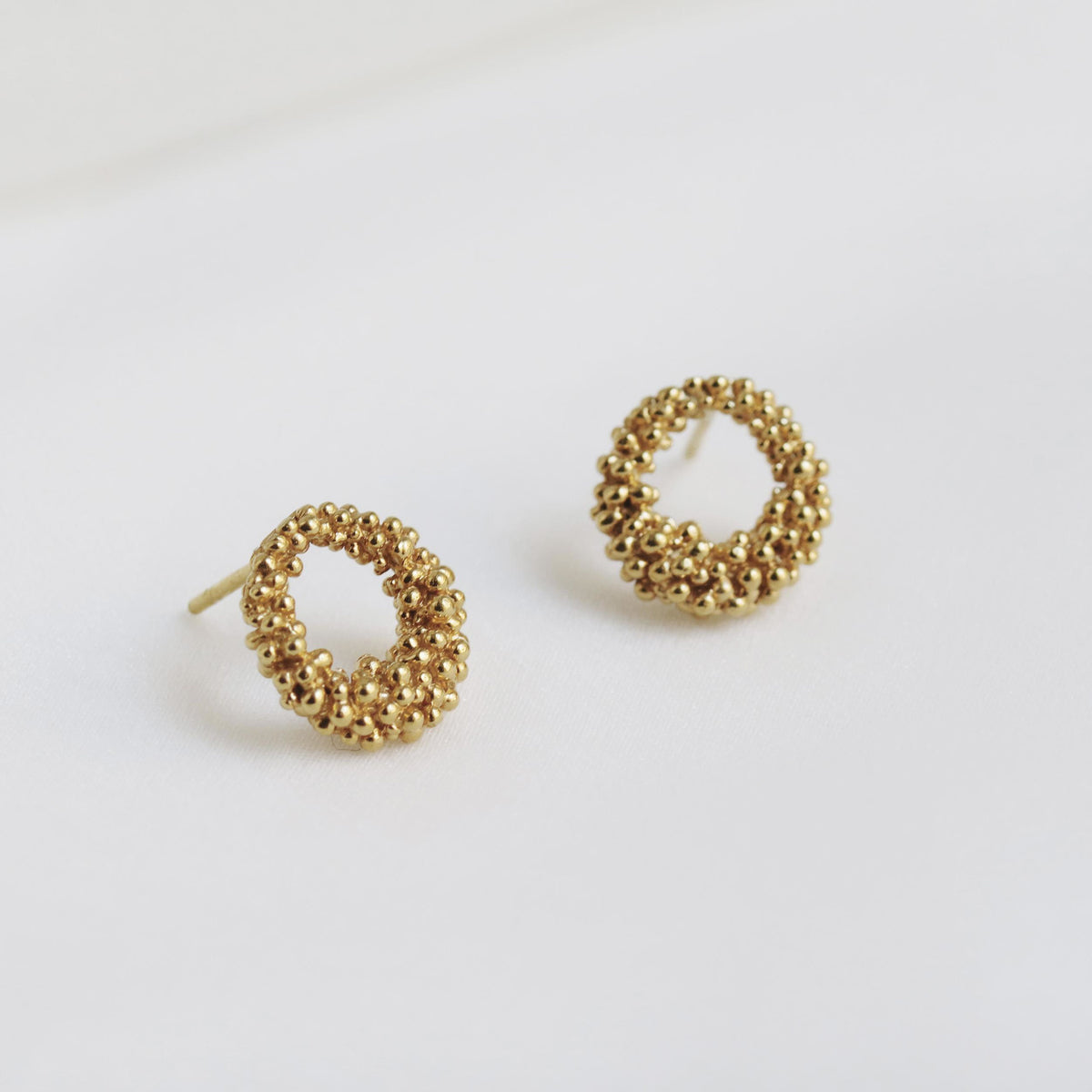 STARDUST EARRINGS HOOP SMALL GOLD
