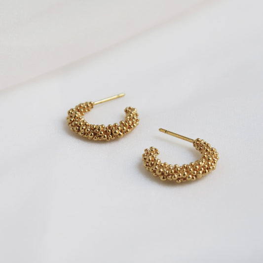 STARDUST EARRINGS HOOP MEDIUM GOLD