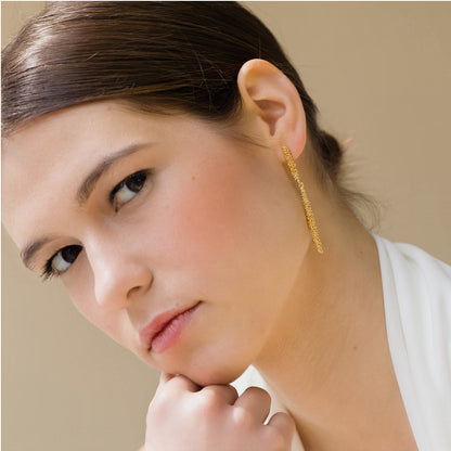 STARDUST EARRINGS LONG GOLD