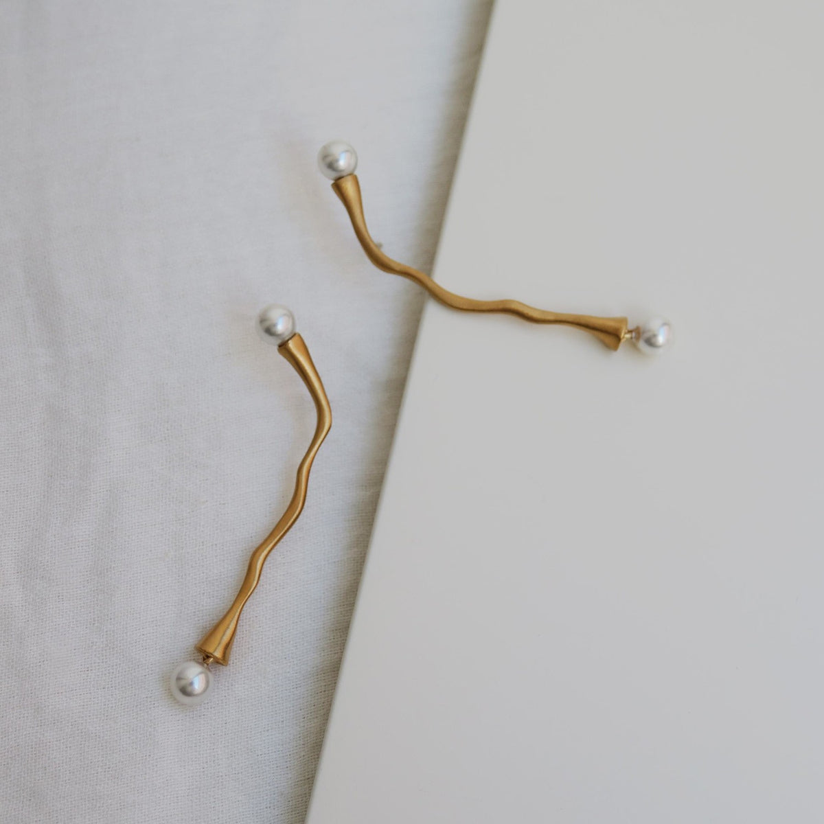 ECLAT EARRINGS GOLD