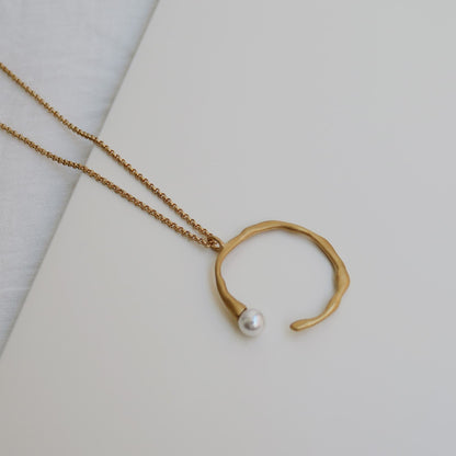 ECLAT NECKLACE CIRCLE