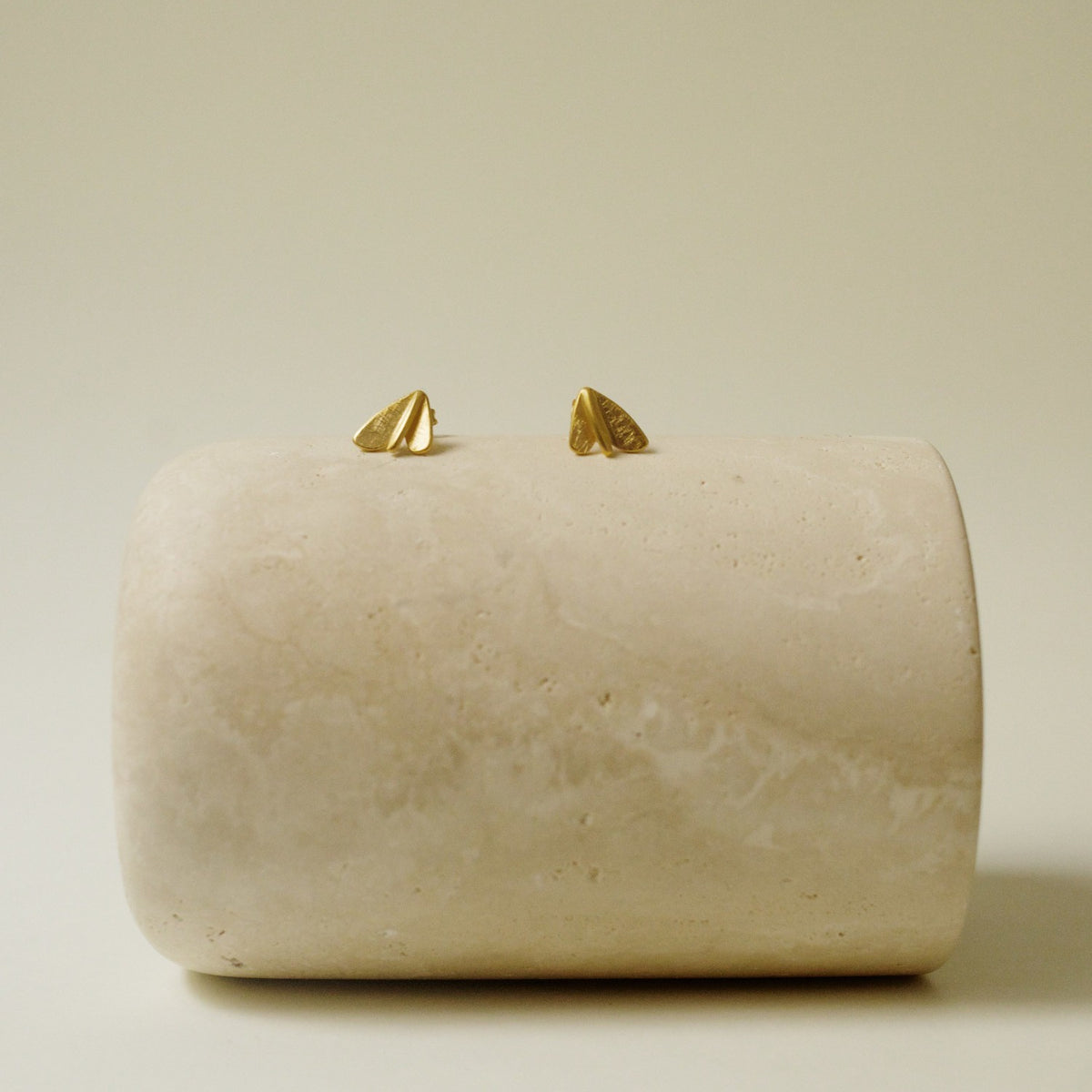 VOL EARRINGS SMALL GOLD