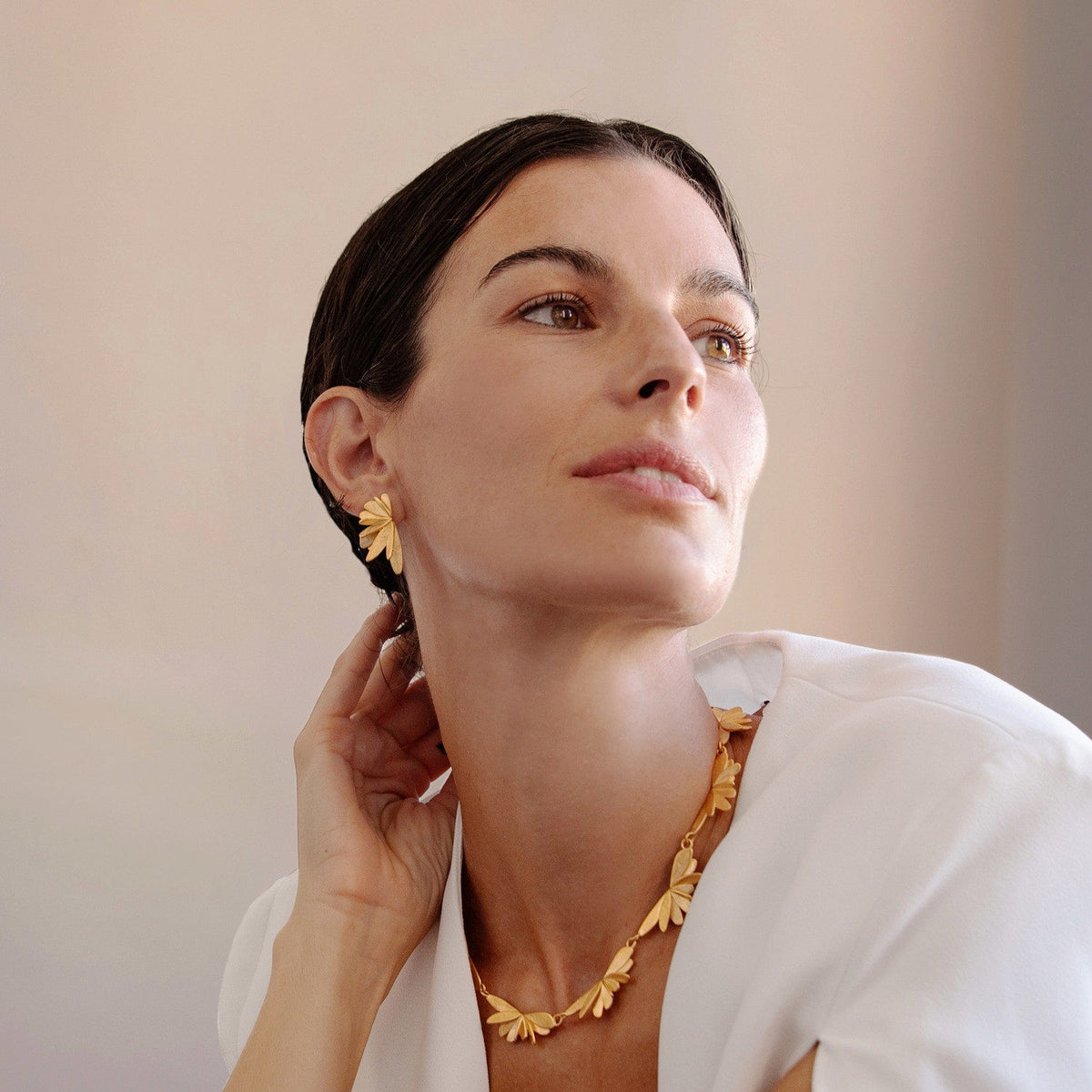 VOL EARRINGS LARGE GOLD