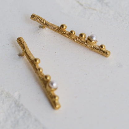 GUSPIRA EARRINGS GOLD