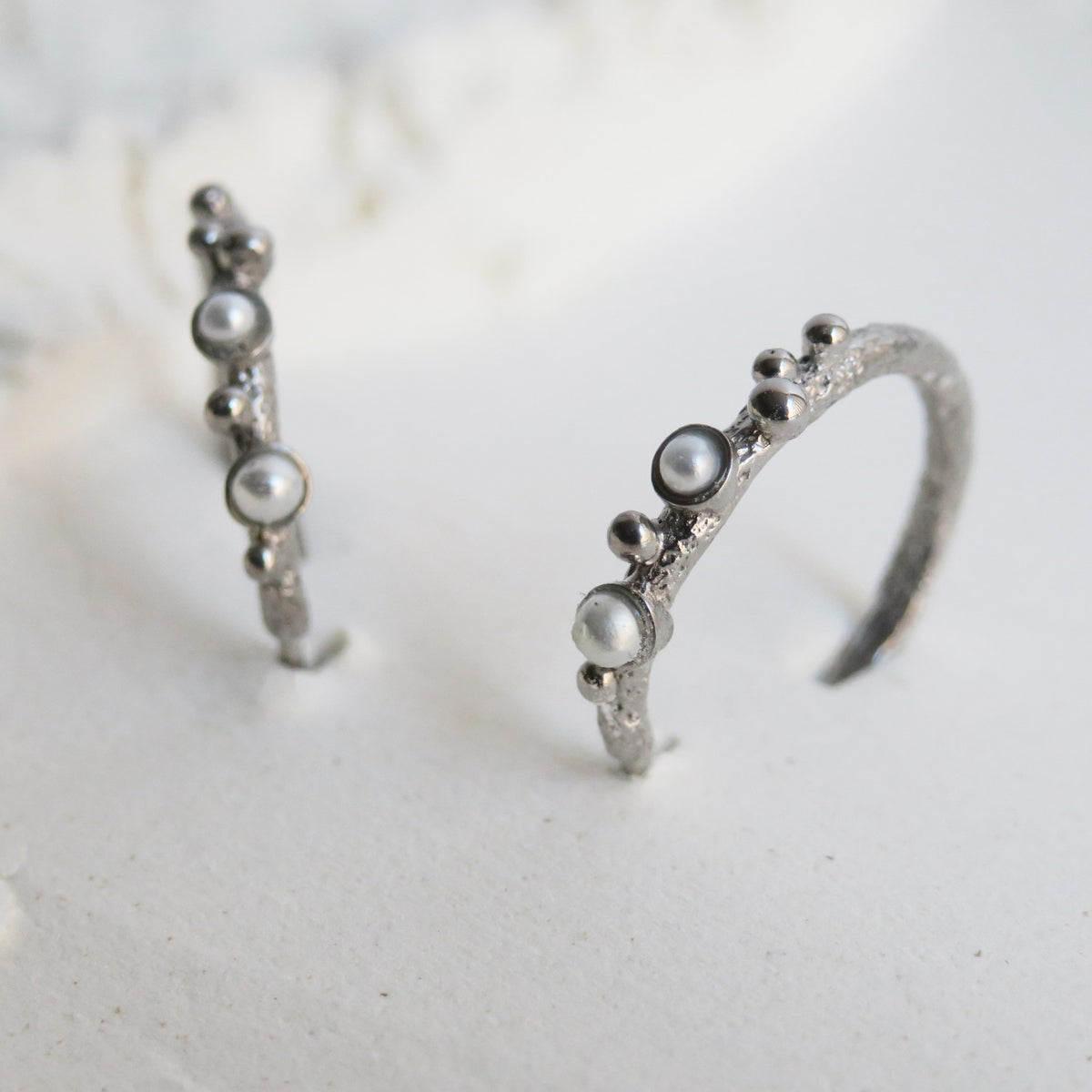 GUSPIRA EARRINGS HOOP SILVER