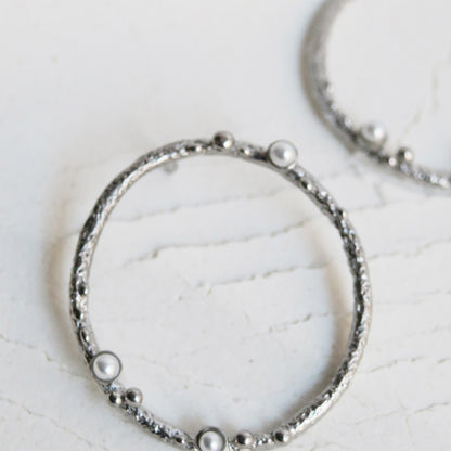 GUSPIRA EARRINGS CIRCULAR SILVER