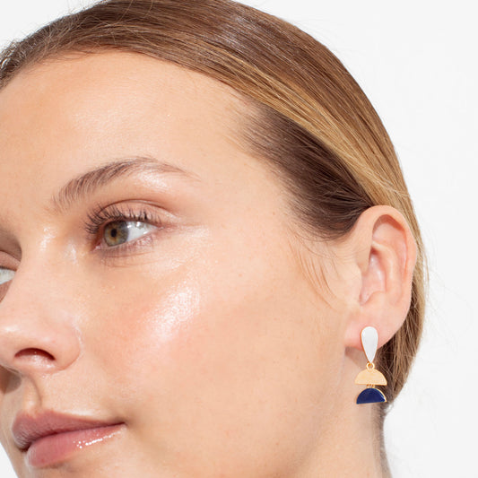 SOMNI EARRINGS WHITE DROP AND BLUE SEMI-CIRCLE