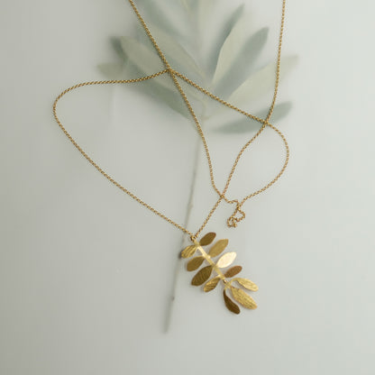 SILVELA NECKLACE LONG GOLD