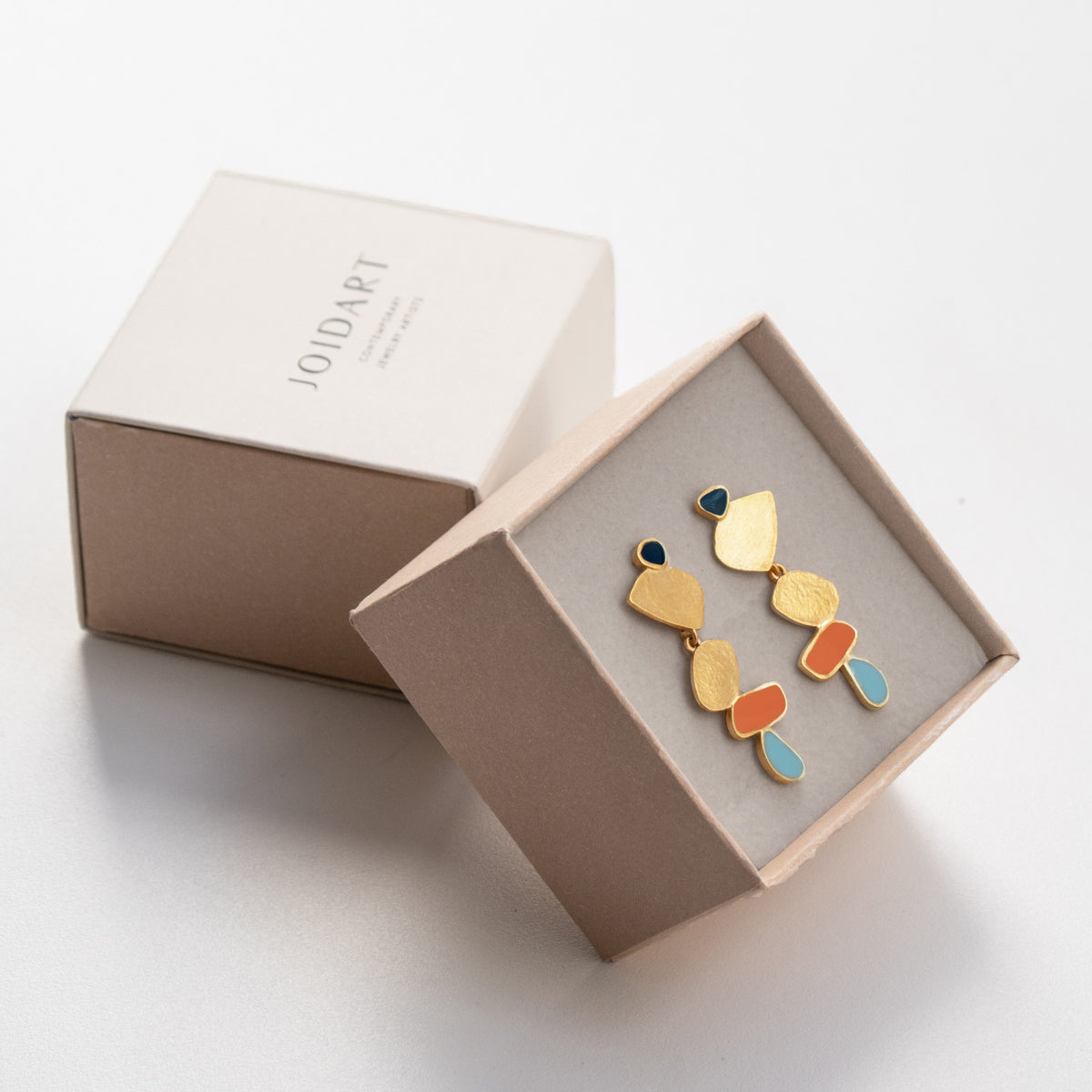 THALUS EARRINGS GOLD